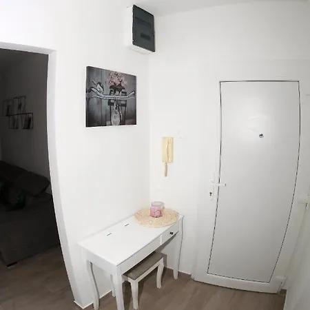 Apartman Lucija Karlovac Exterior photo